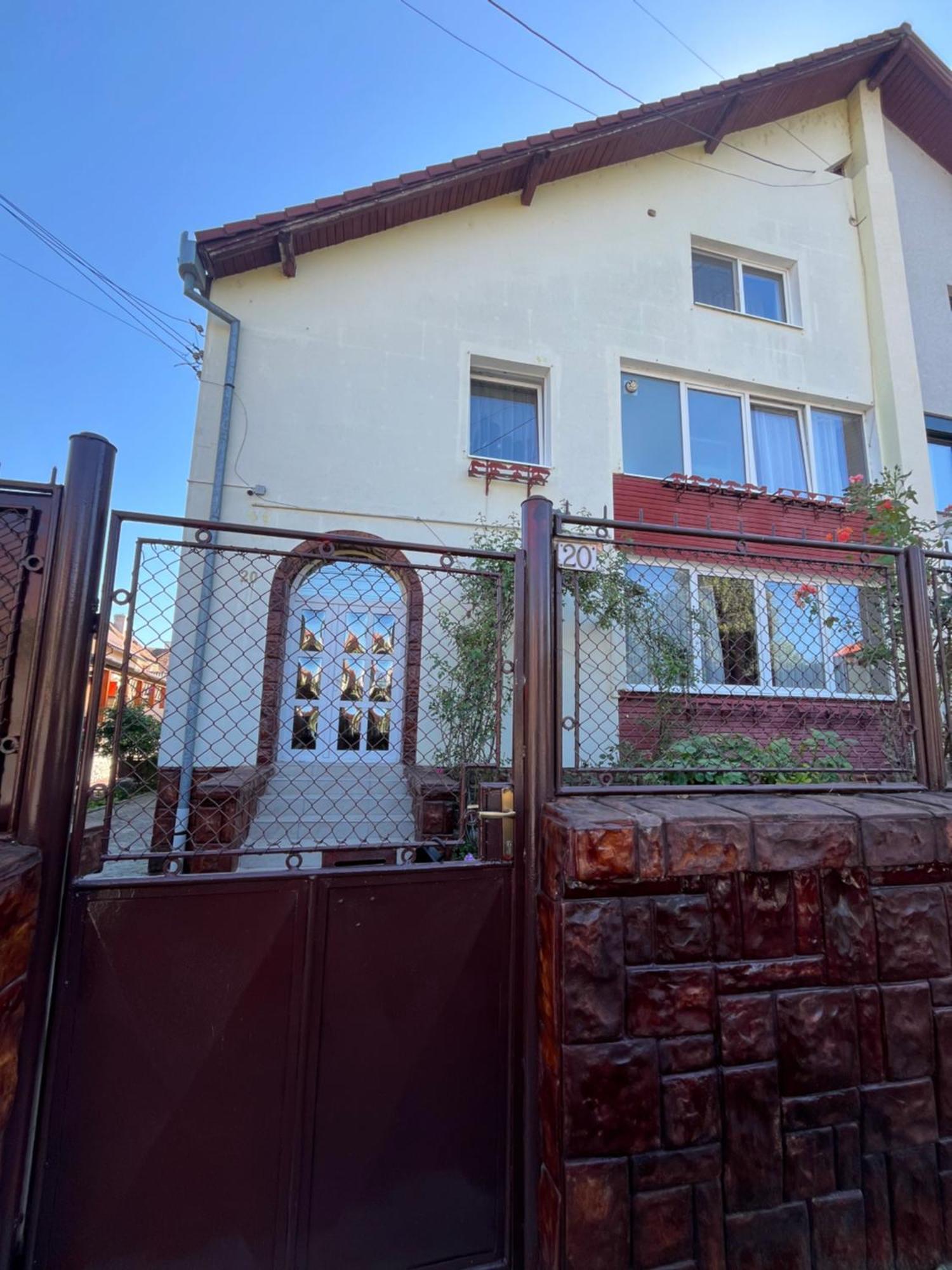 Отель Casa Conti Сибиу Экстерьер фото